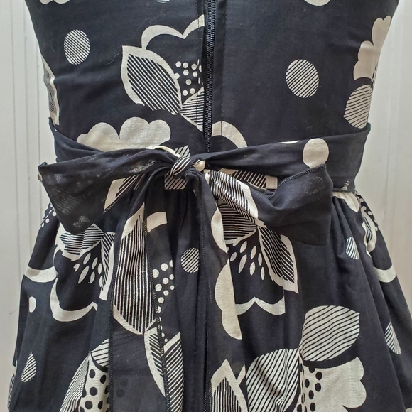 Ixia Pin-up Dress in Navy and White - Picture 5 of 6